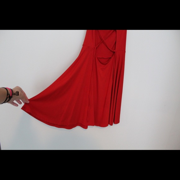 Red mini-dress - Picture 3 of 3